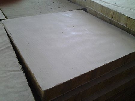 巖棉保溫板施工現(xiàn)場